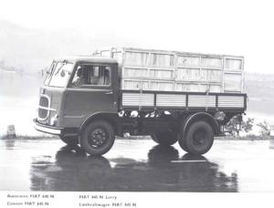 0_fiat_645anno1960_vetrina